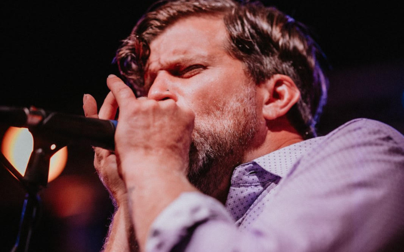 Headliner Brody Buster with harmonica