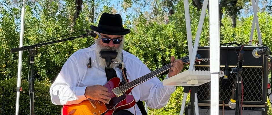 Harp Fest co-founder Harmonica John Frazer again wowed the crowd.